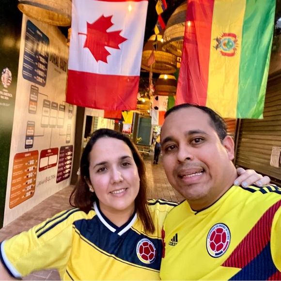 Meet your Posher, Lianny - Picture 2 of 2